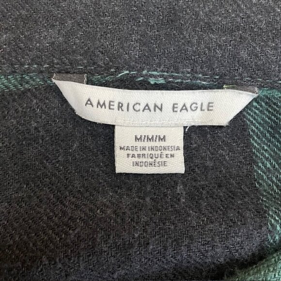 AMERICAN EAGLE Plaid Peplum Button Down Flannel Shirt - Size Medium - Picture 3 of 5
